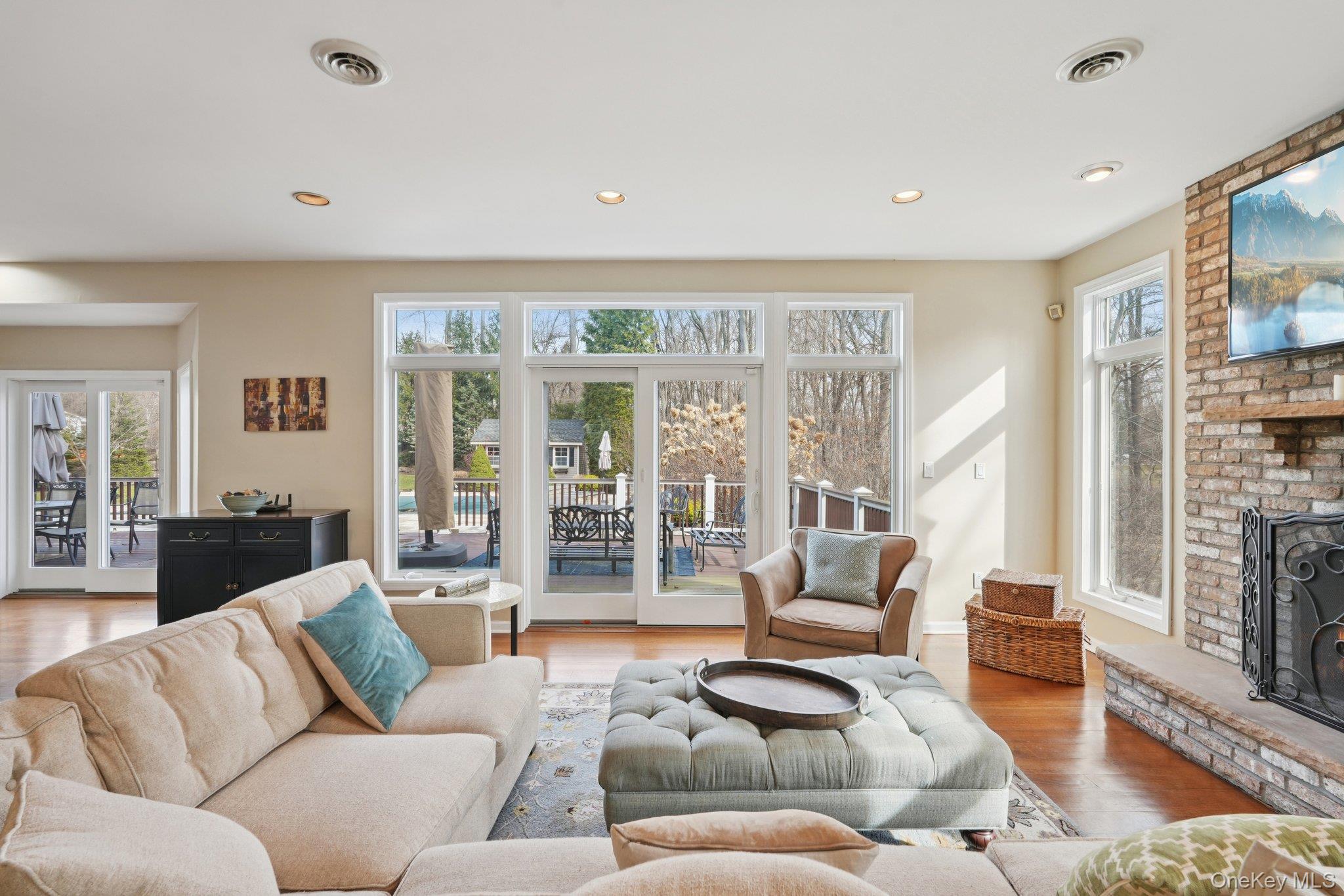 14 Pepperidge Drive, New City, NY 10956