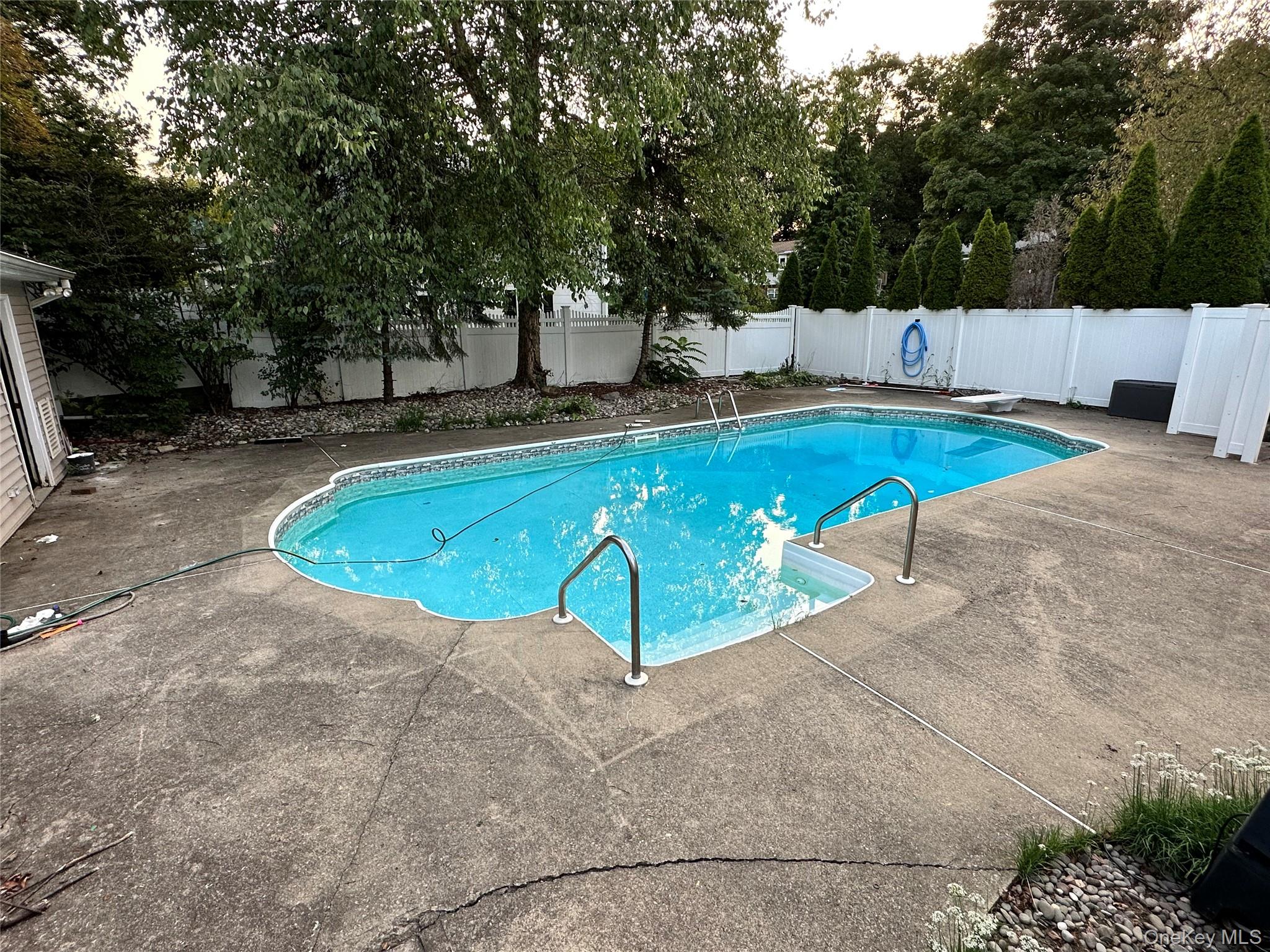 44 Roe Avenue, Cornwall On Hudson, NY 12520