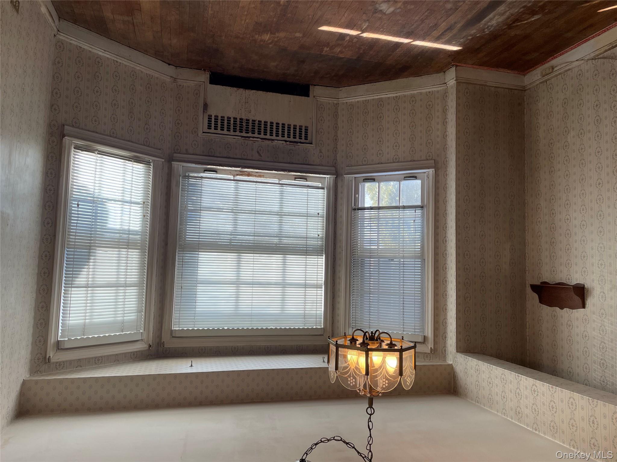 39 McCollum Place, Yonkers, NY 10704