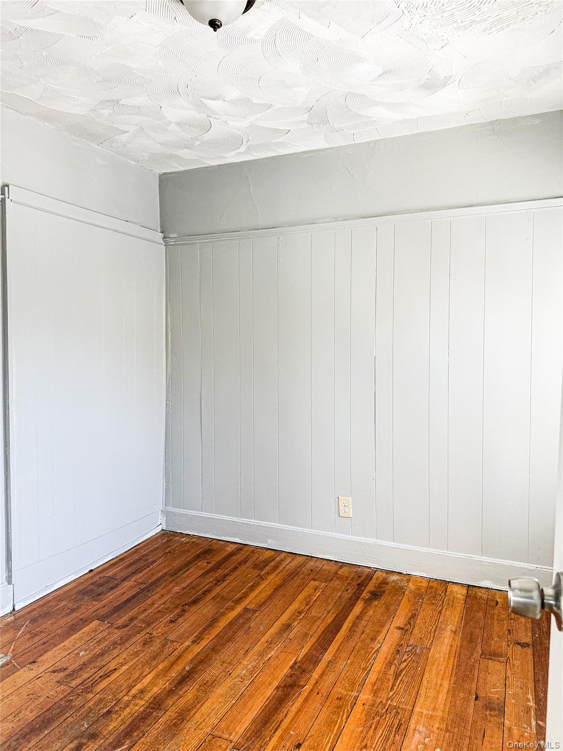 545 Broadway # 4, Monticello, NY 02701