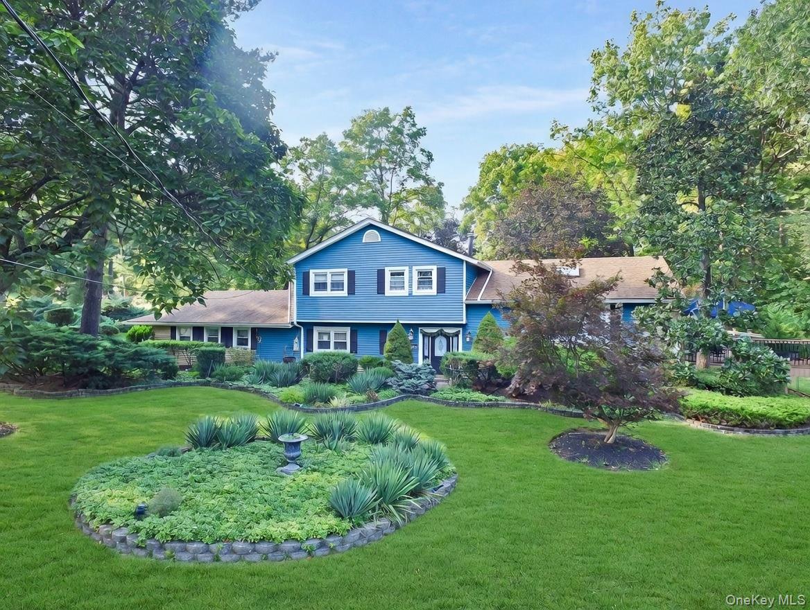 6 Kenbar Road, West Nyack, NY 10994