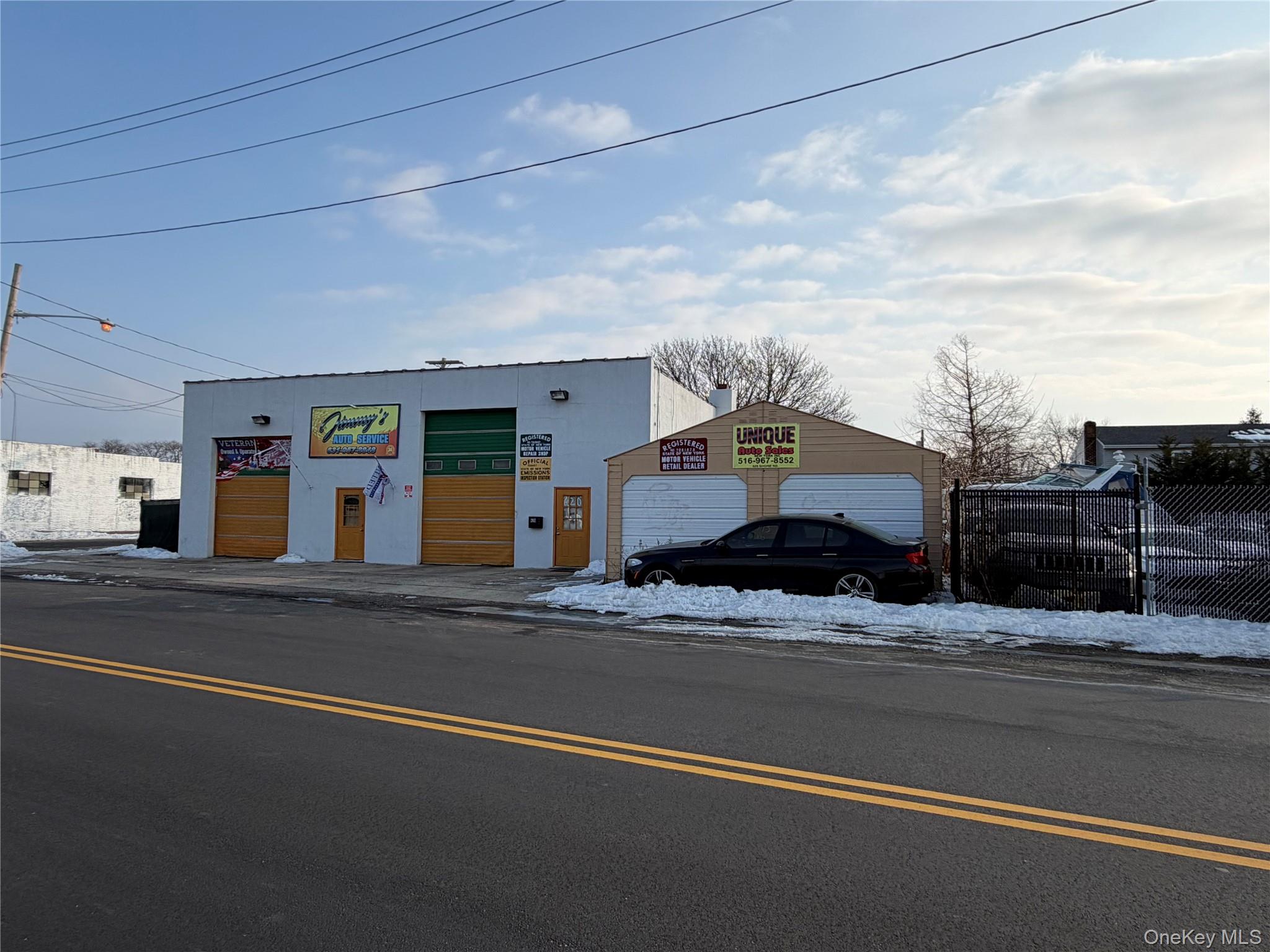 628 Shore Road, Lindenhurst, NY 11757