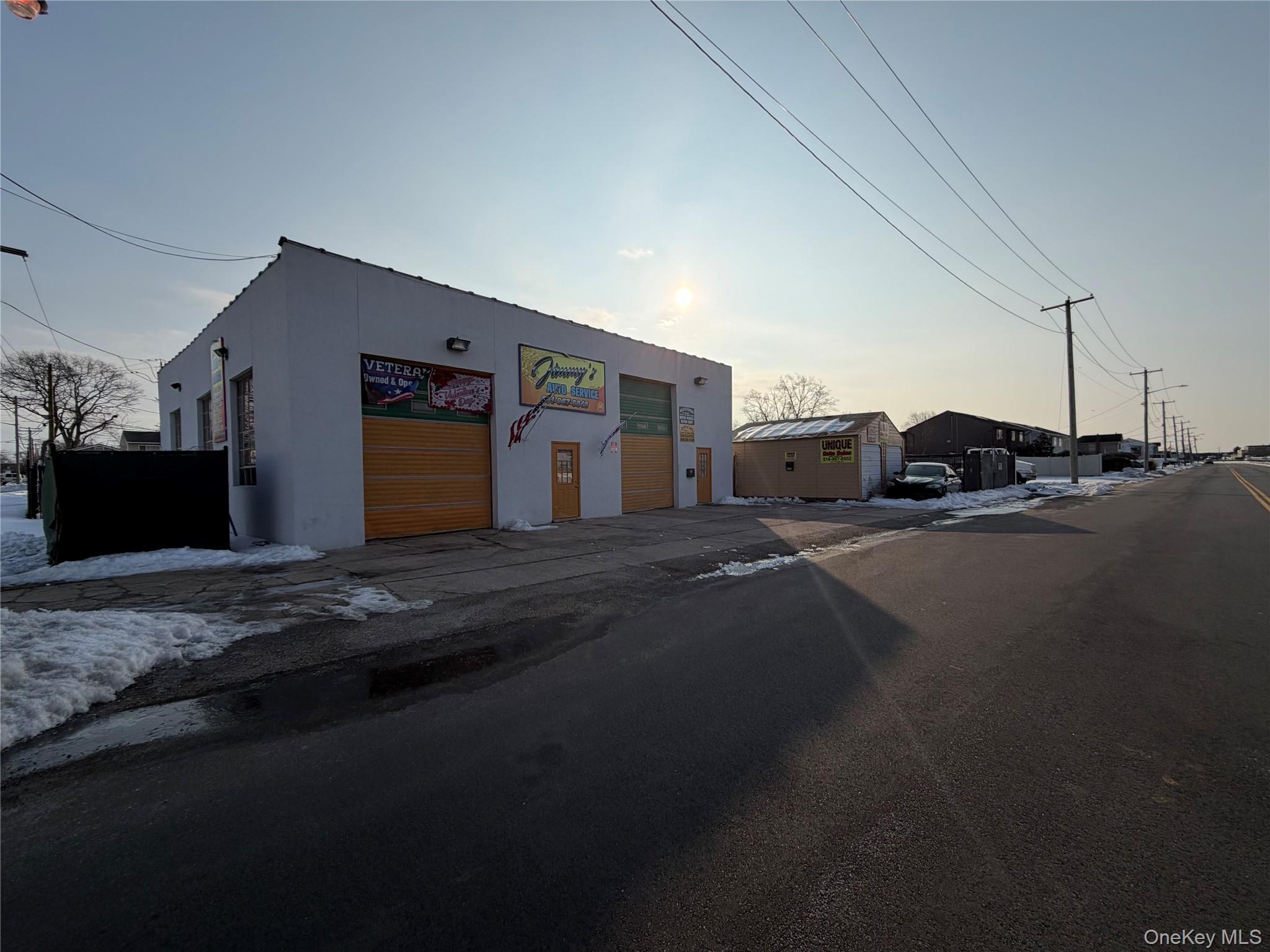 620 Shore Road, Lindenhurst, NY 11757