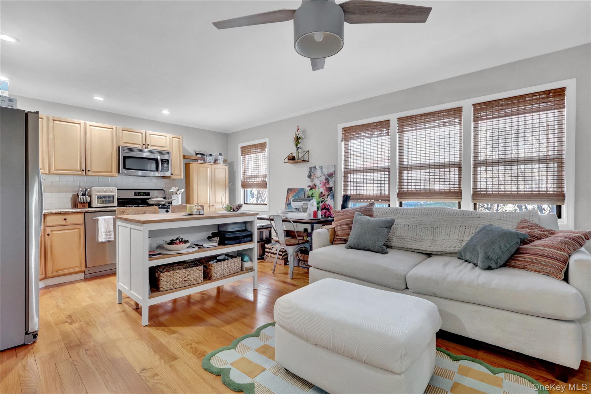 65 W Broadway # 10A, Long Beach, NY 11561