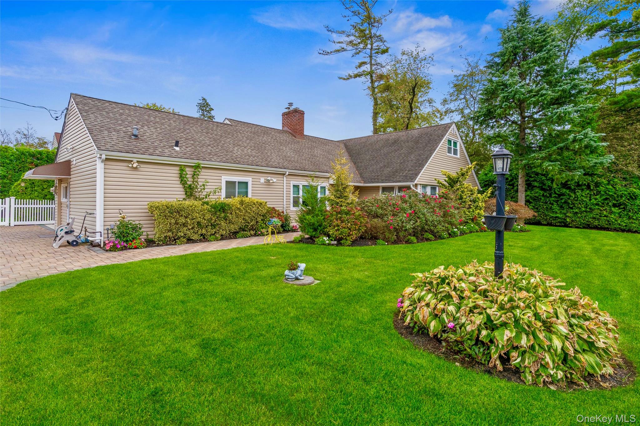 262 Channon Road, Hewlett, NY 11557