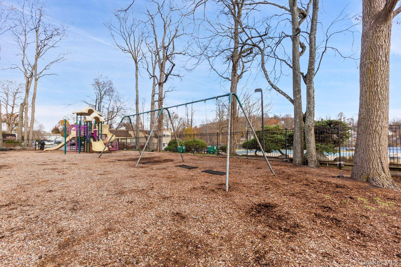 422 Panorama, Mohegan Lake, NY 10547