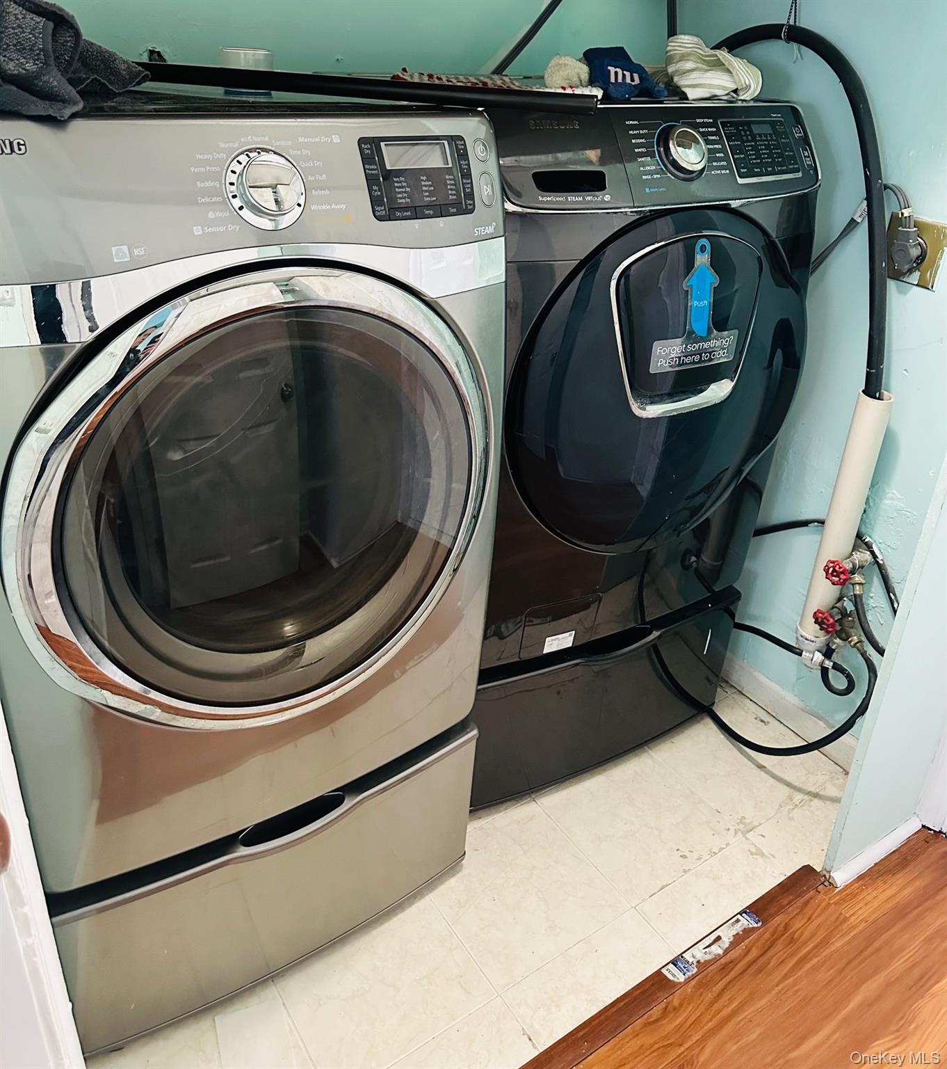 190 Schofield Street # 2E, Bronx, NY 10464