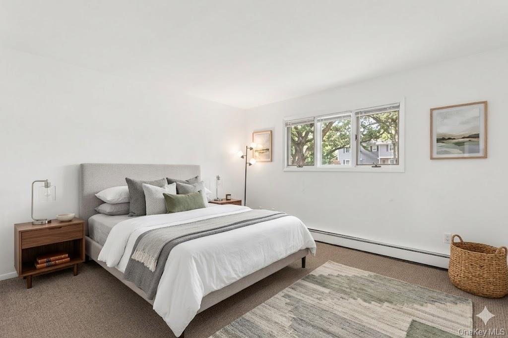 809 Canal Street, Lindenhurst, NY 11757