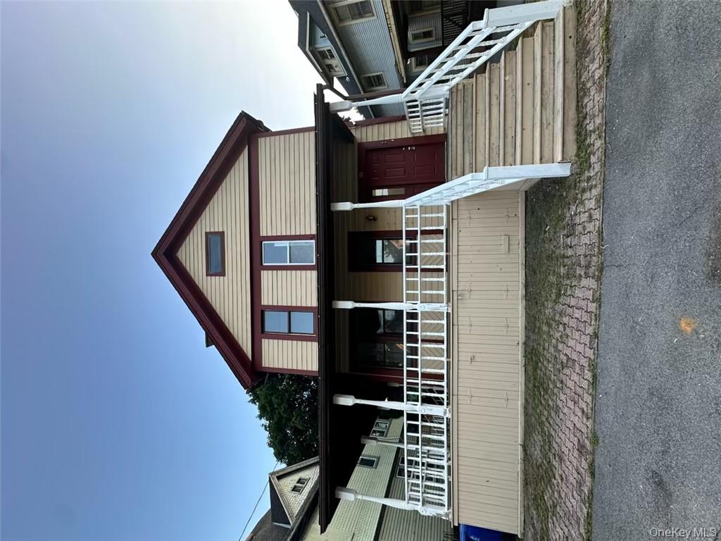 118 W Main Street # 1, Middletown, NY 10940