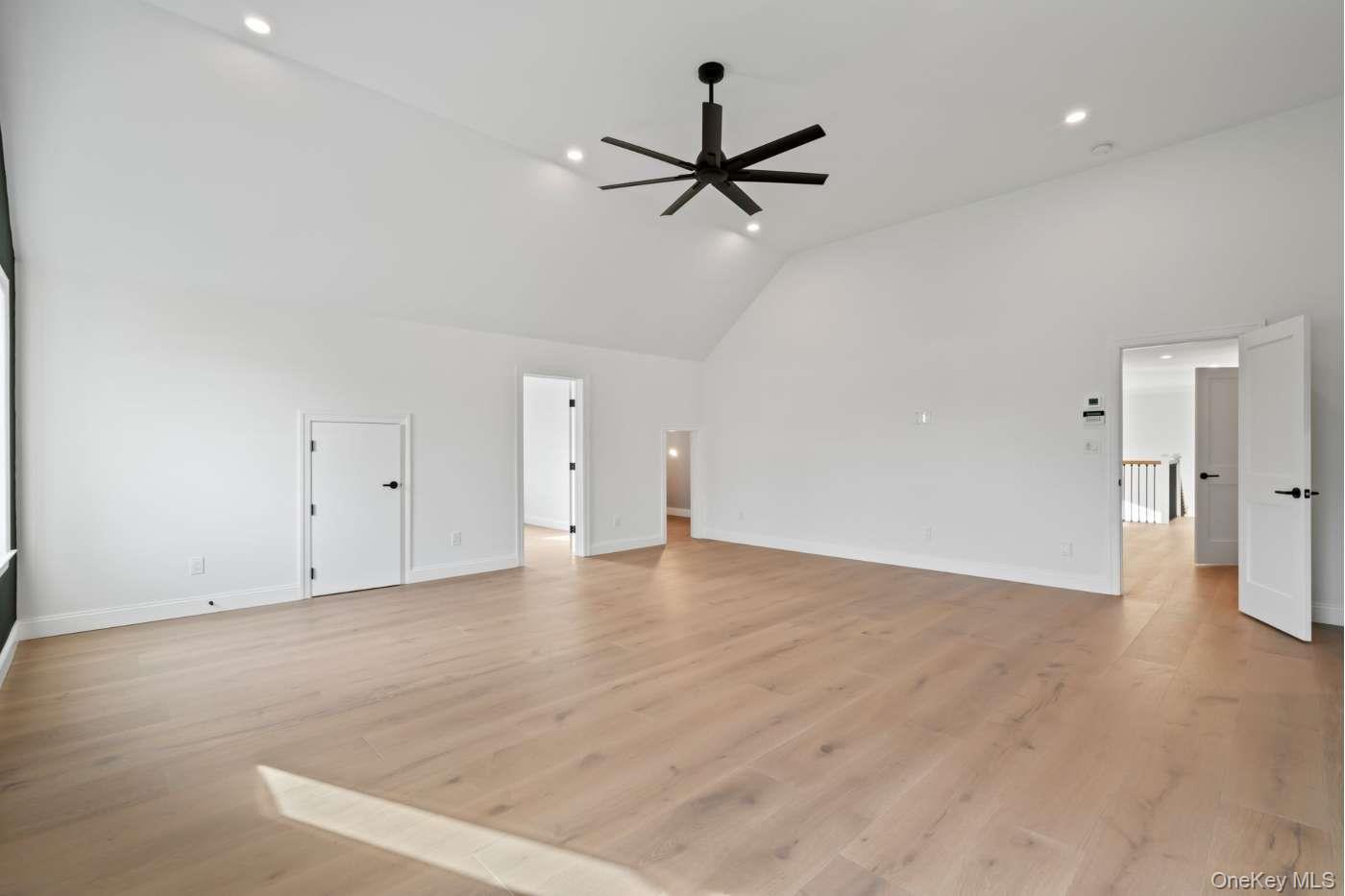 457 Pond Path, East Setauket, NY 11733