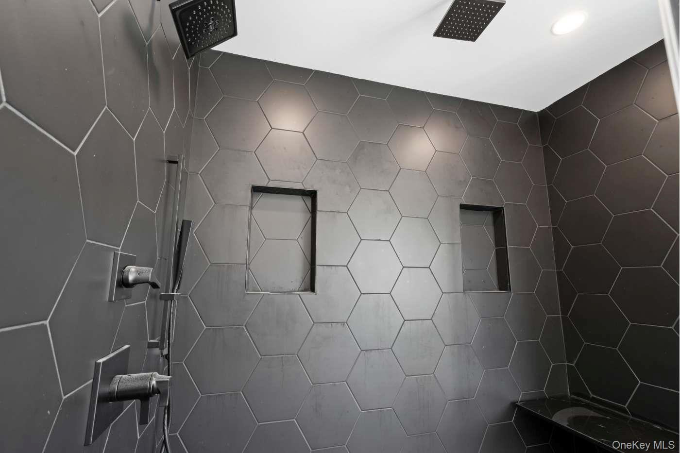 457 Pond Path, East Setauket, NY 11733