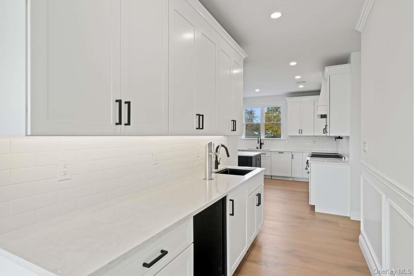 457 Pond Path, East Setauket, NY 11733