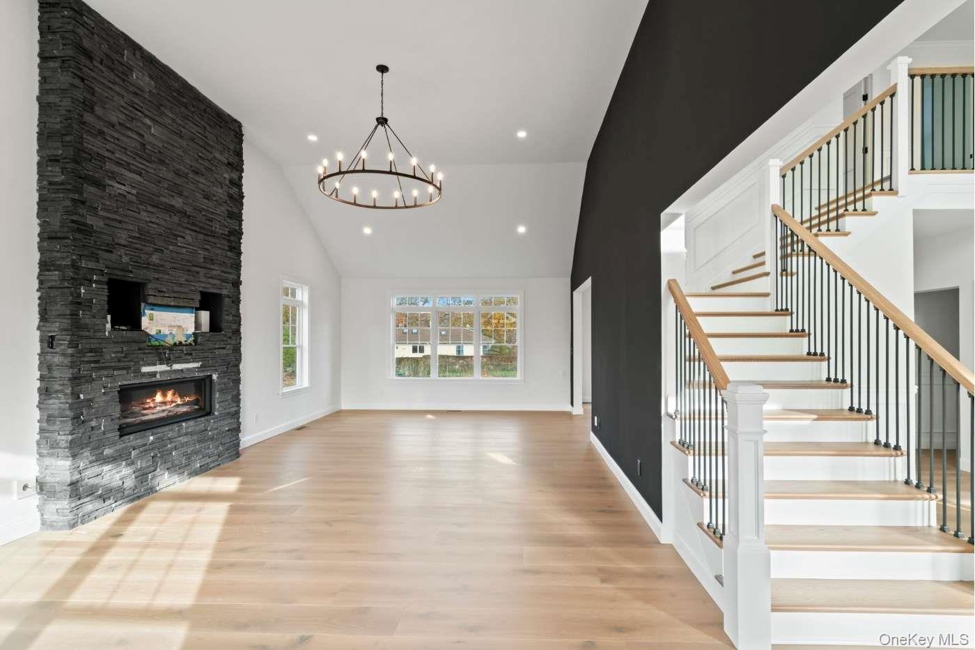 457 Pond Path, East Setauket, NY 11733