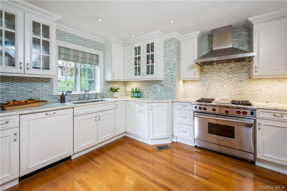 468 Murray Street, Pelham, NY 10803