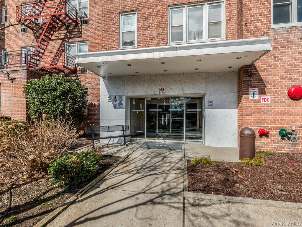 245 Rumsey Road Yonkers # 20, Yonkers, NY 10701