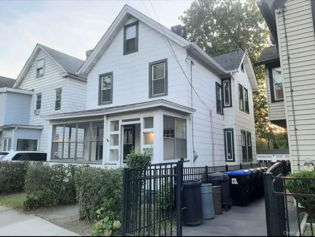 124 South Avenue, Poughkeepsie, NY 12601