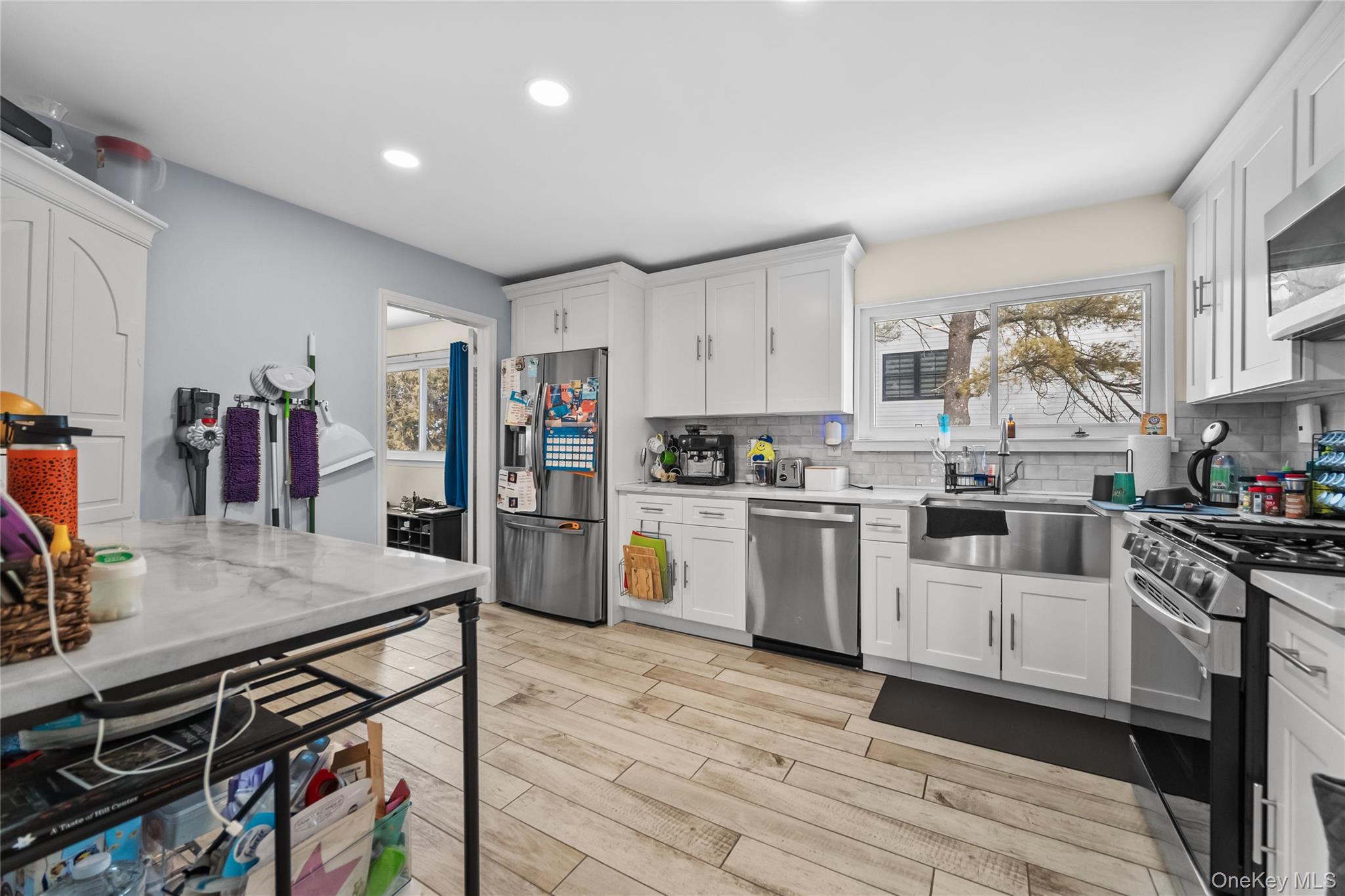 3 Greentree Drive, Scarsdale, NY 10583