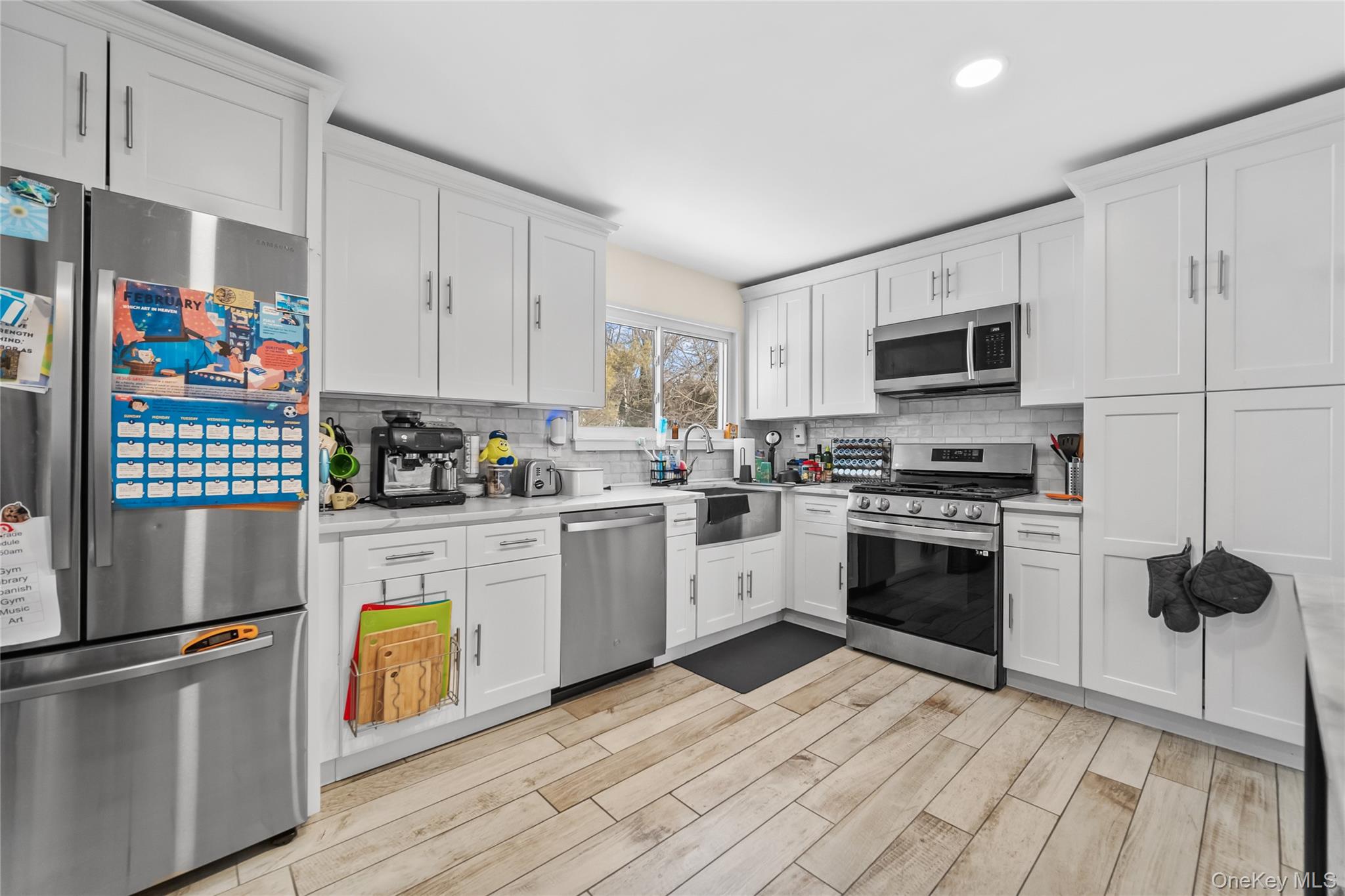 3 Greentree Drive, Scarsdale, NY 10583