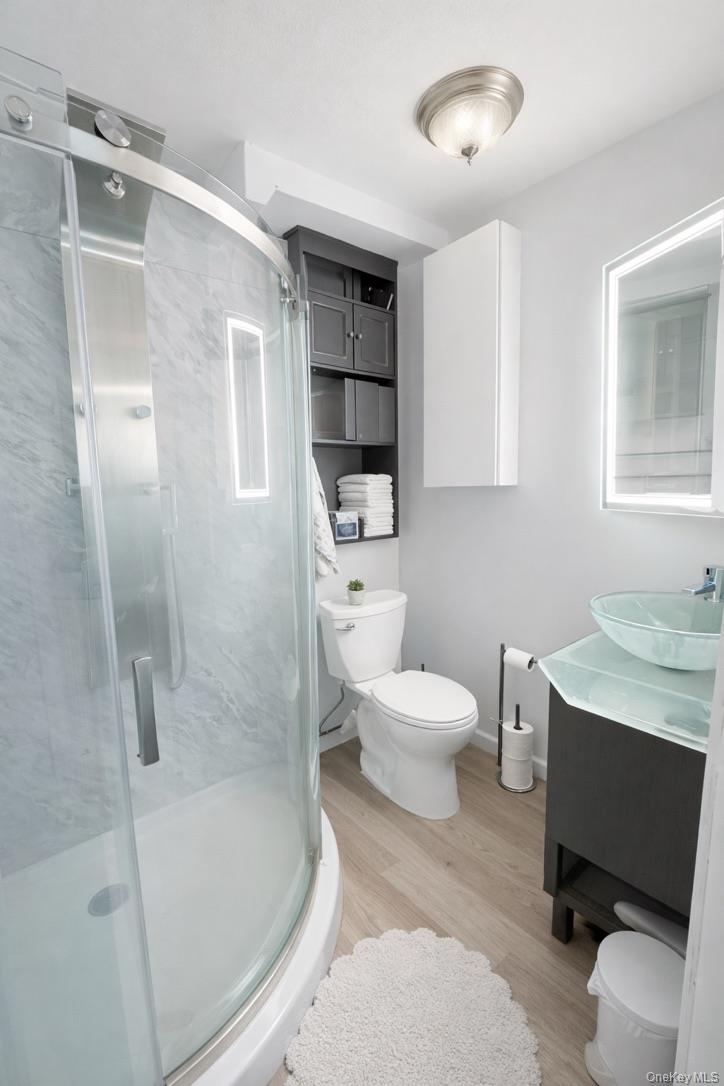 207 Main Street # A, Farmingdale, NY 11735