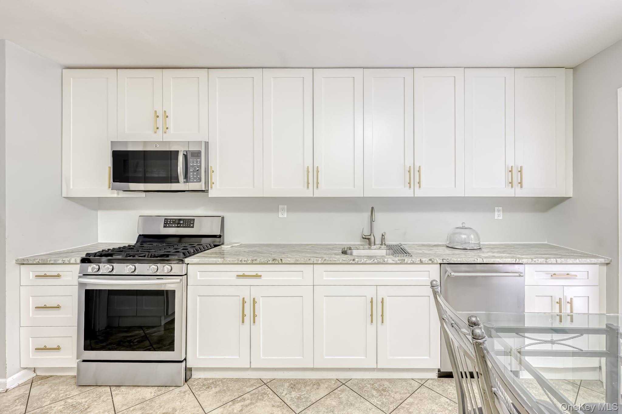 23 Scenic Drive, Suffern, NY 10901