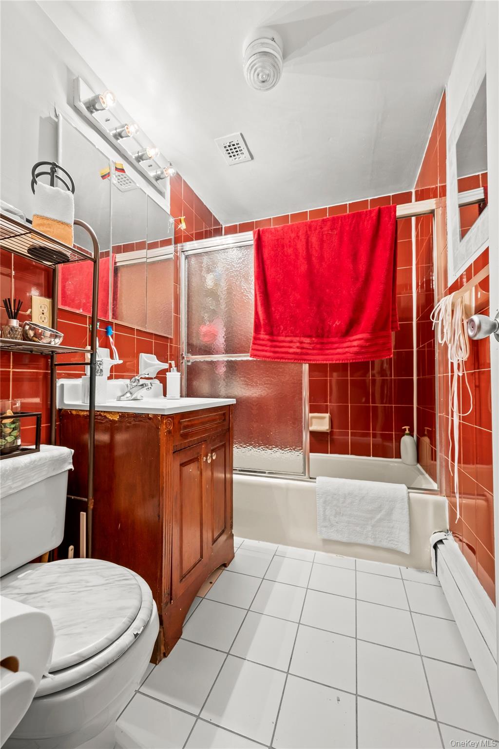 5611 Van Cleef Street, Corona, NY 11368