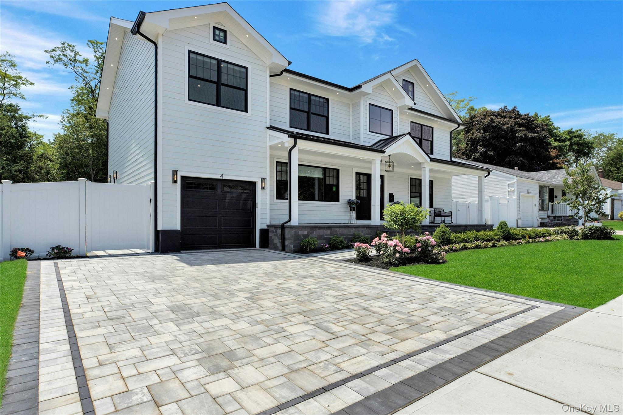 8 Allison Drive, Old Bethpage, NY 11804