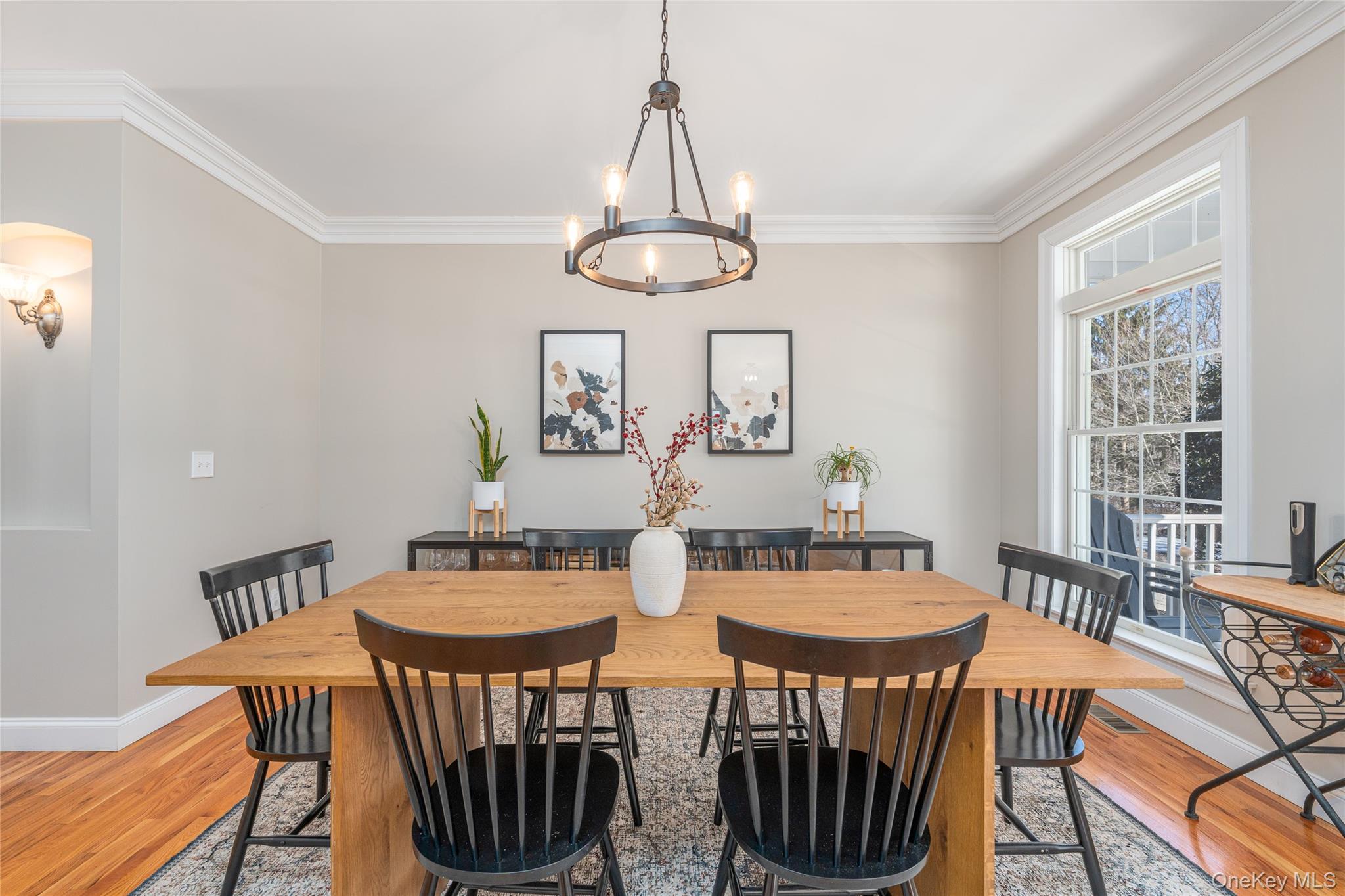 15 Crescent Court, Wading River, NY 11792