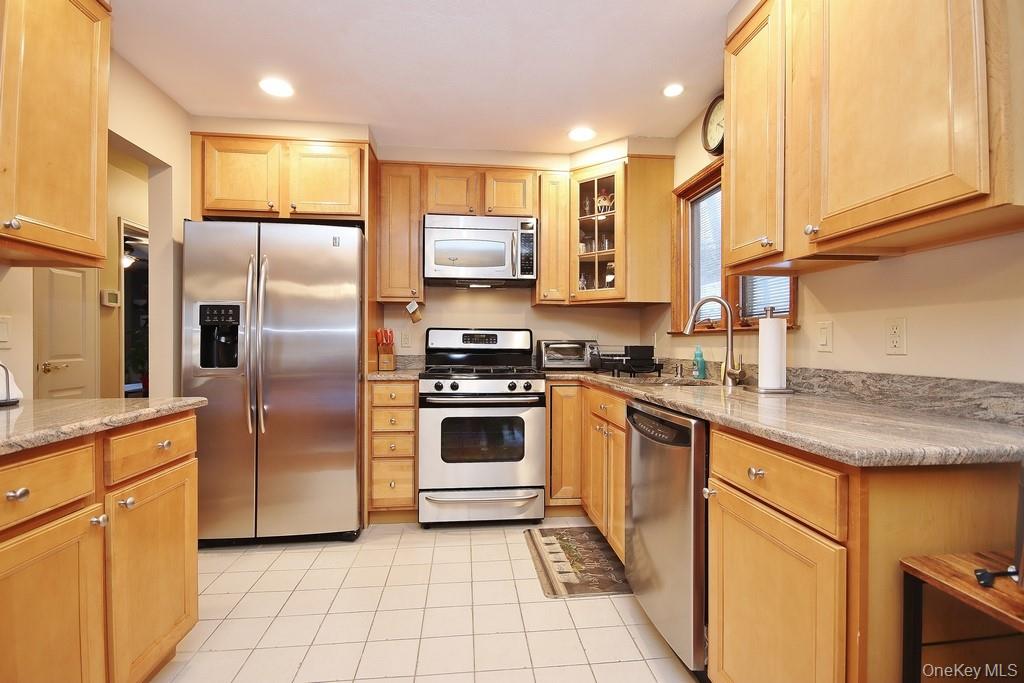 48 Pershing Avenue, Ossining, NY 10562