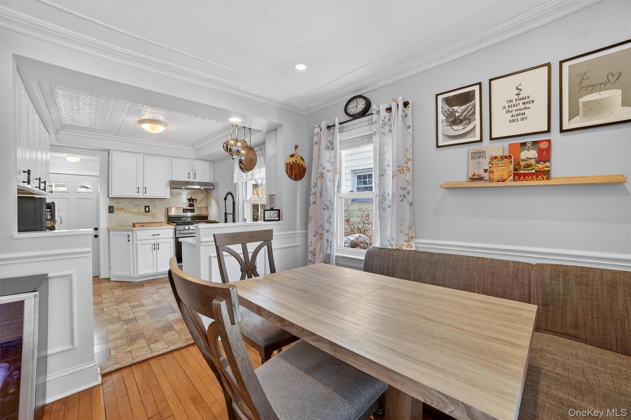 White Plains, NY 10606