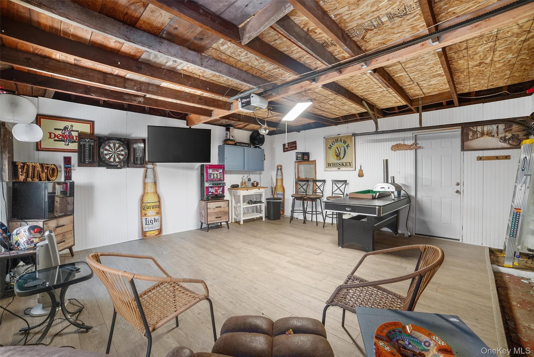 White Plains, NY 10606