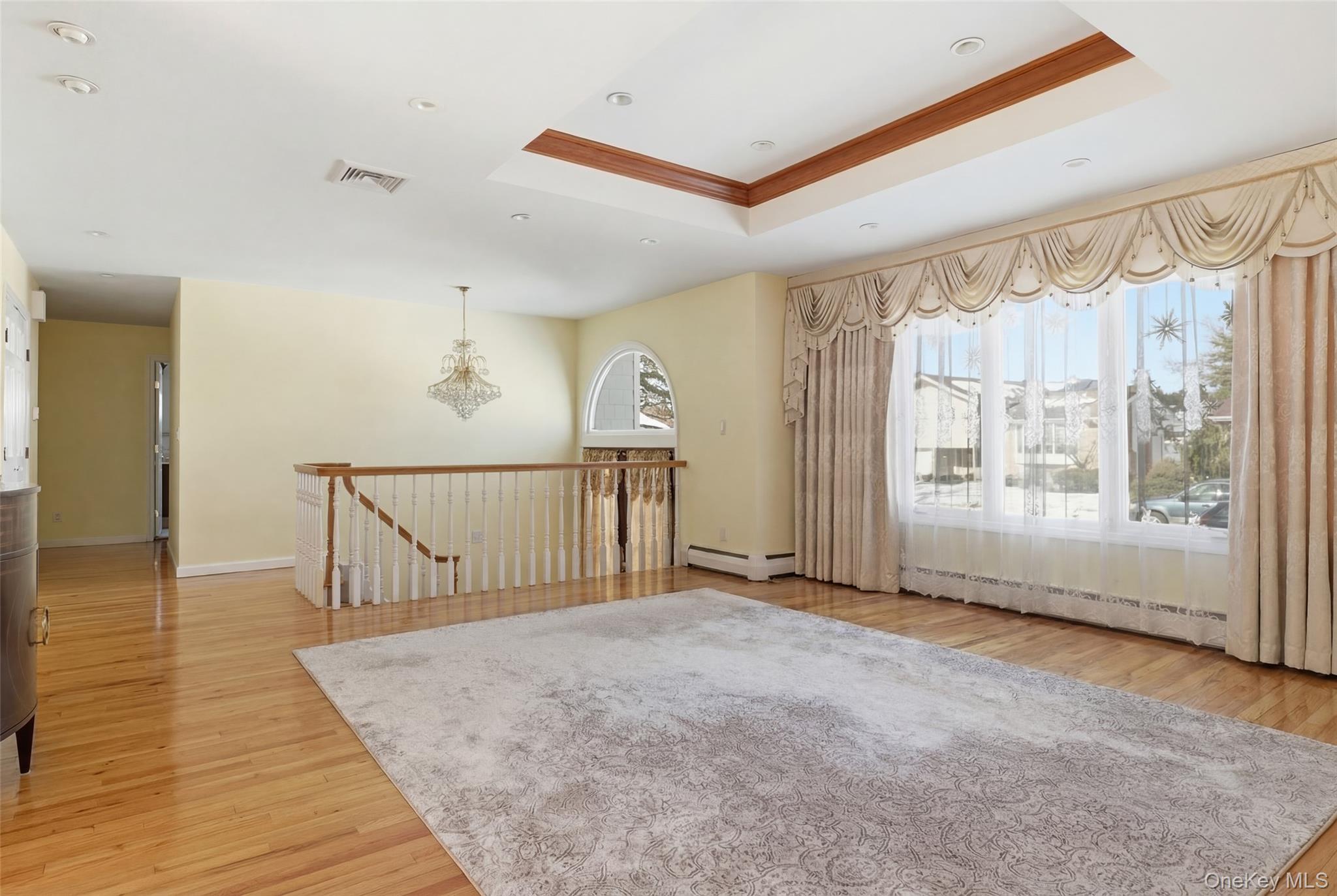 716 Park Lane, Valley Stream, NY 11581