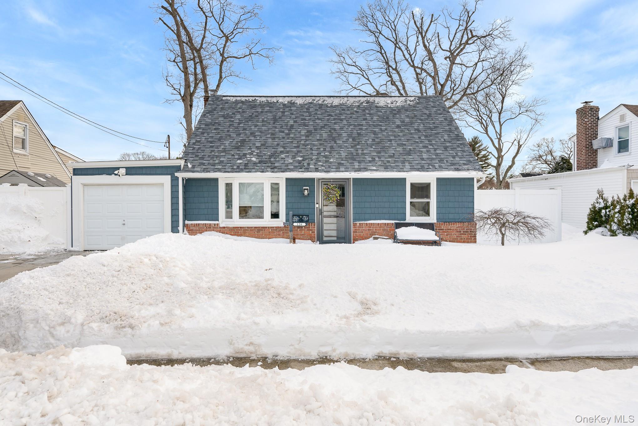 126 Boston Avenue, Massapequa, NY 11758