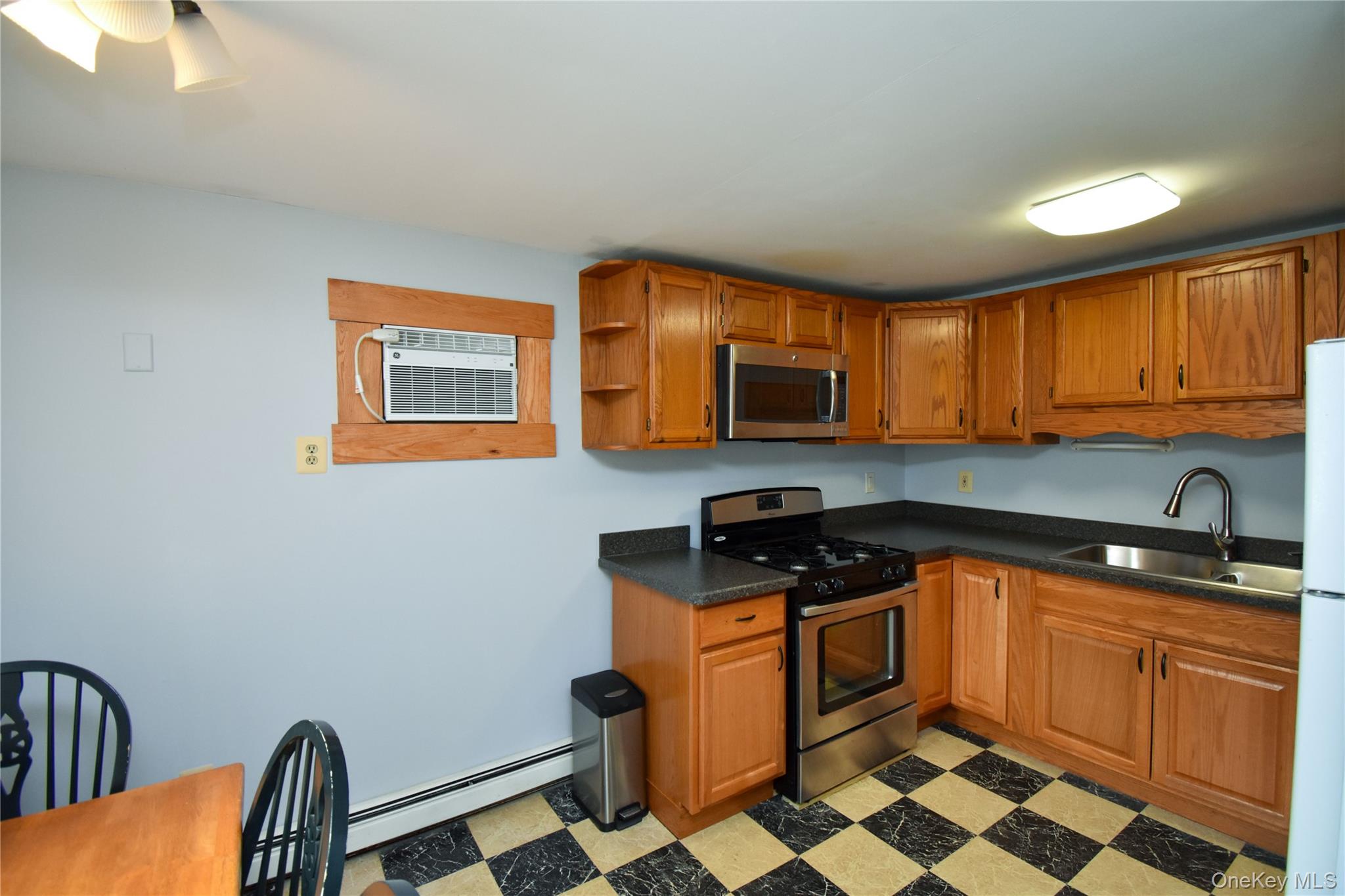 504 ROUTE 9D # C, Beacon, NY 12508