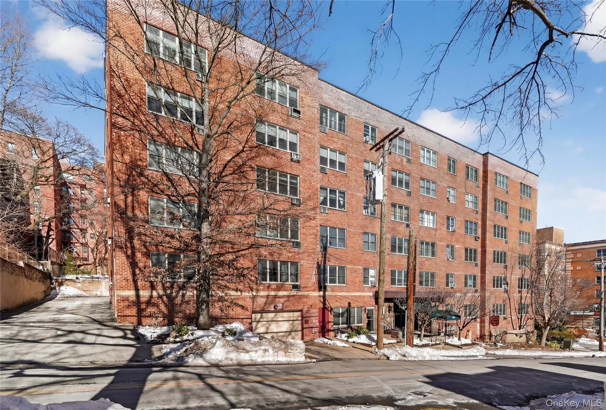 25 Franklin Avenue # 2K, White Plains, NY 10601
