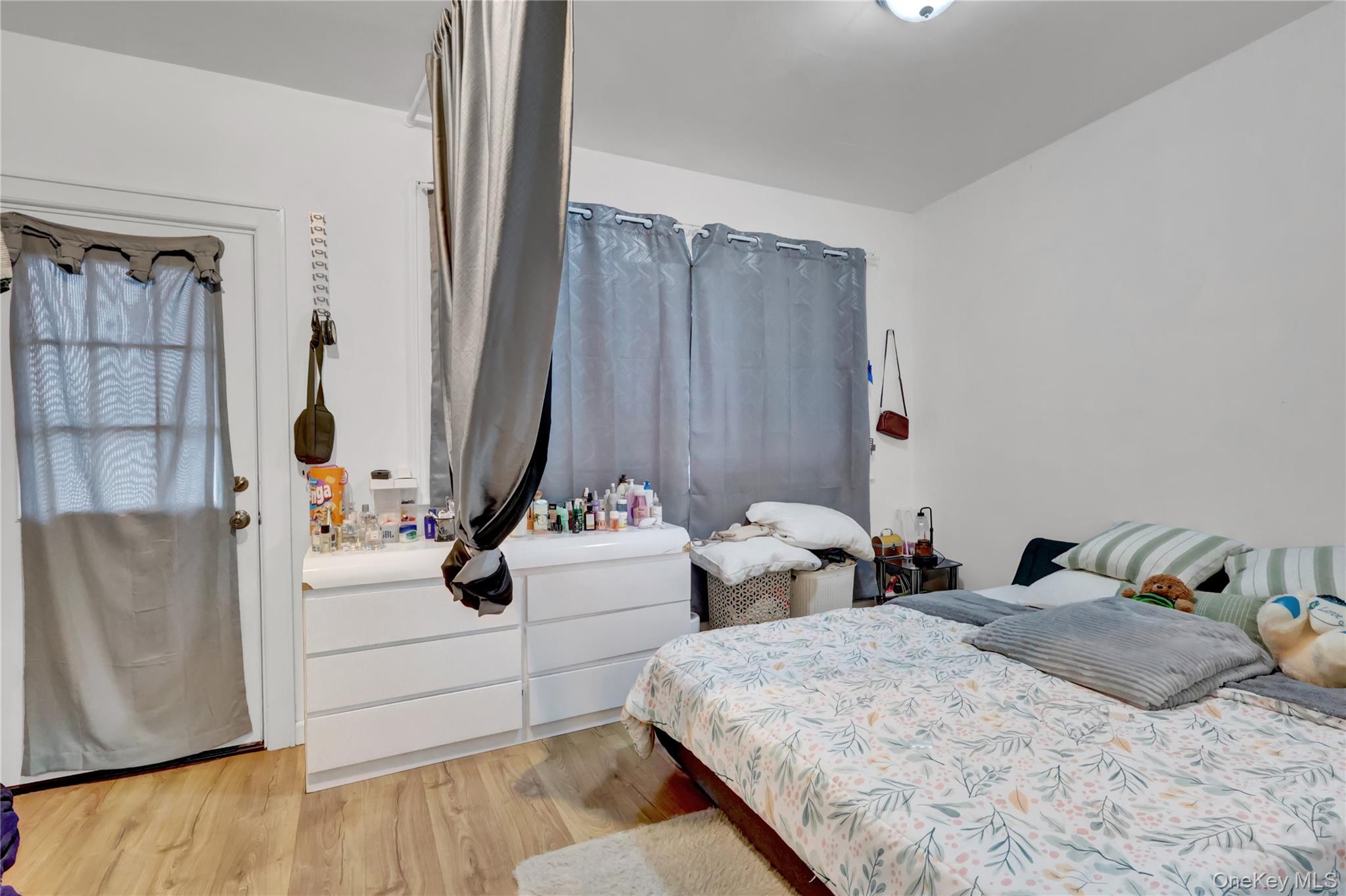 88-37 88th Street, Woodhaven, NY 11421