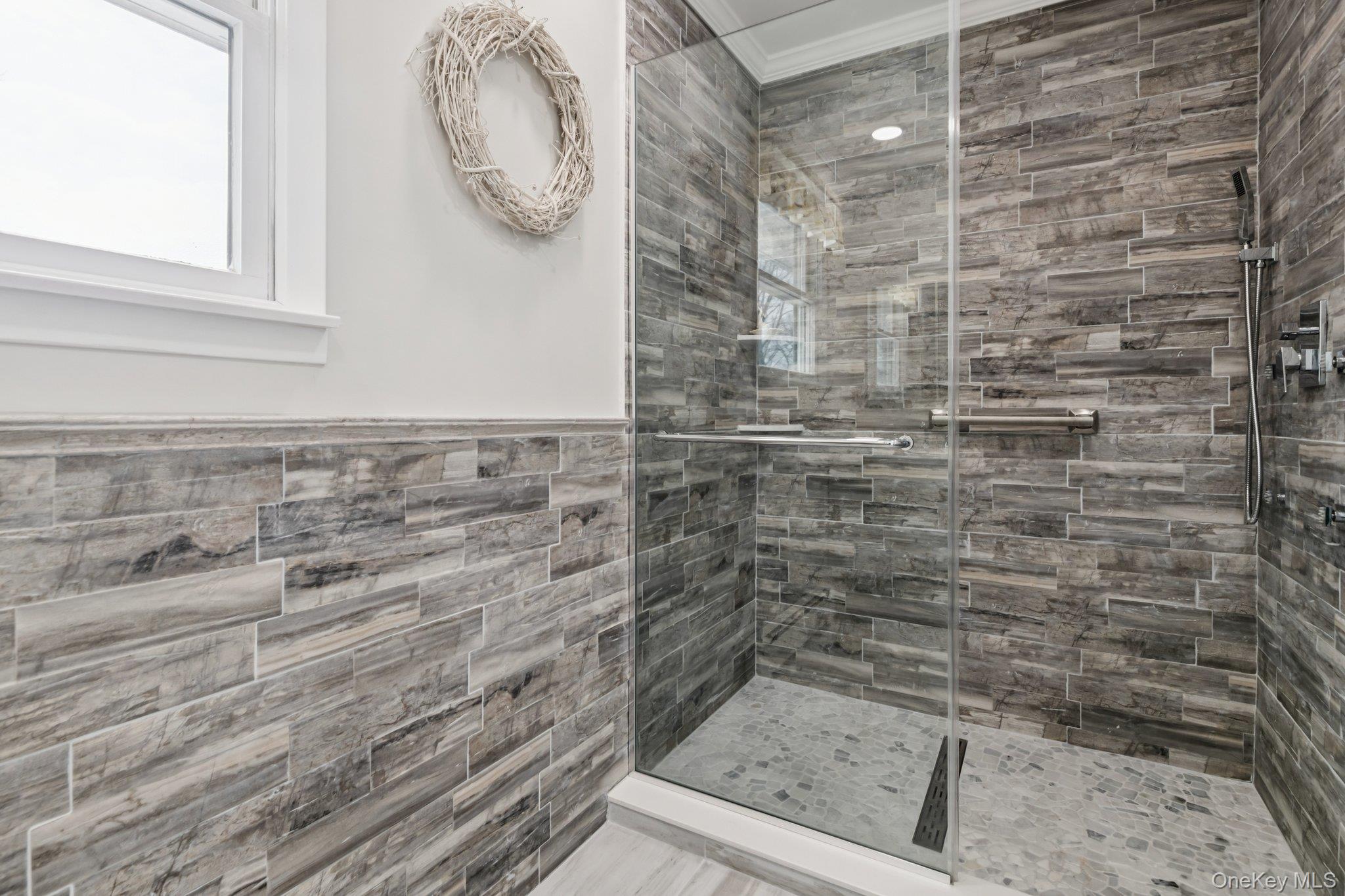 28 Sycamore Avenue, Lake Grove, NY 11755