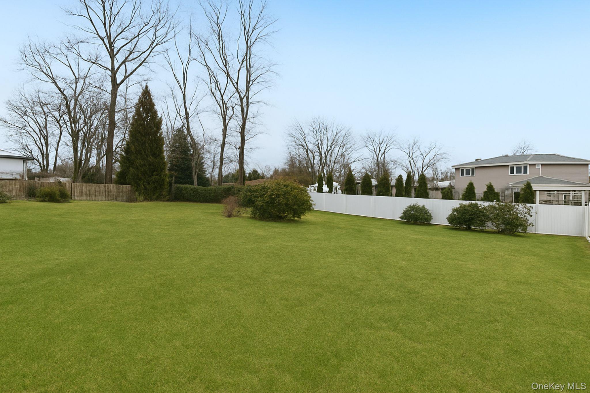 28 Sycamore Avenue, Lake Grove, NY 11755