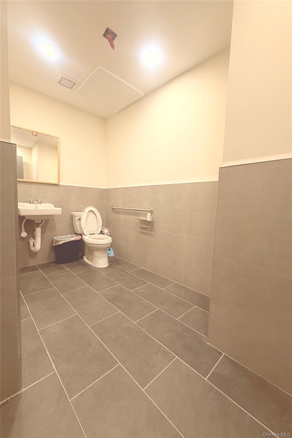 3708 Main Street # Suite 300, Flushing, NY 11354