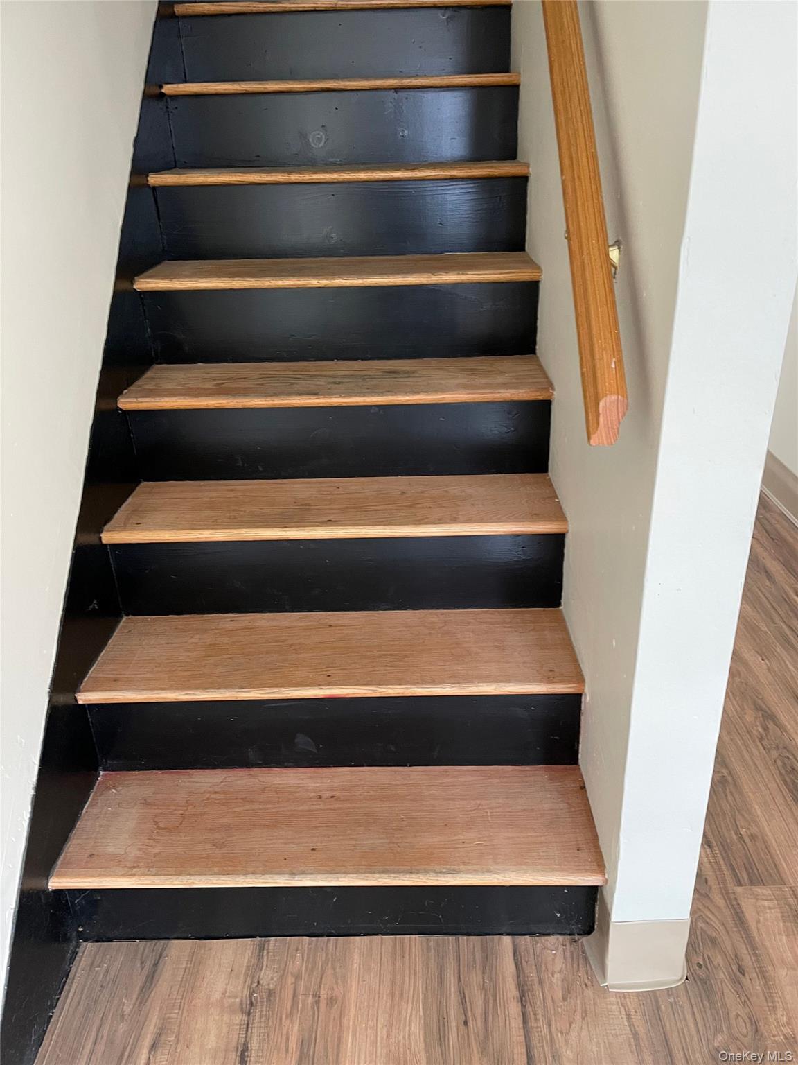 184 Broadway # 2, Newburgh, NY 12550