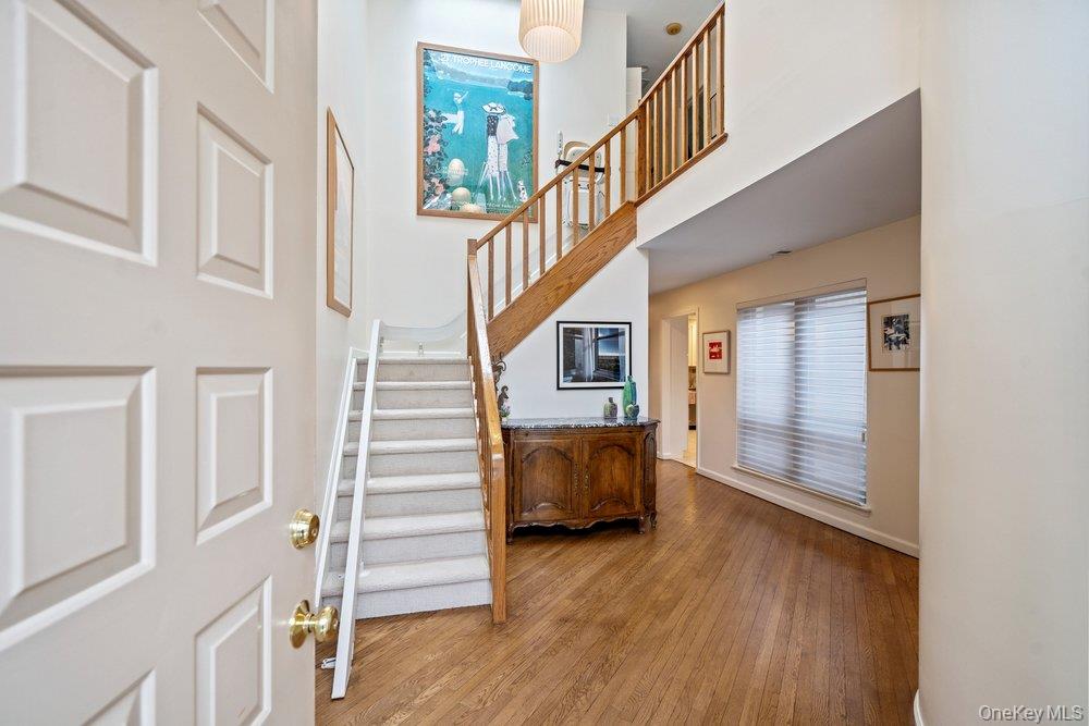 194 Alta Terrace Terrace # 194, Jericho, NY 11753