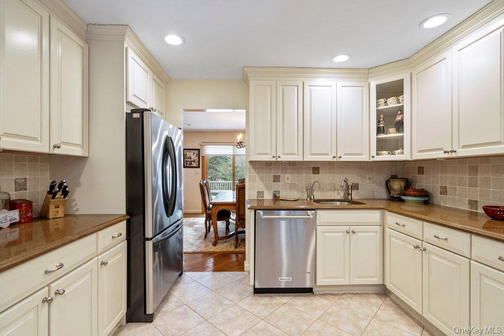 194 Alta Terrace Terrace, Jericho, NY 11753