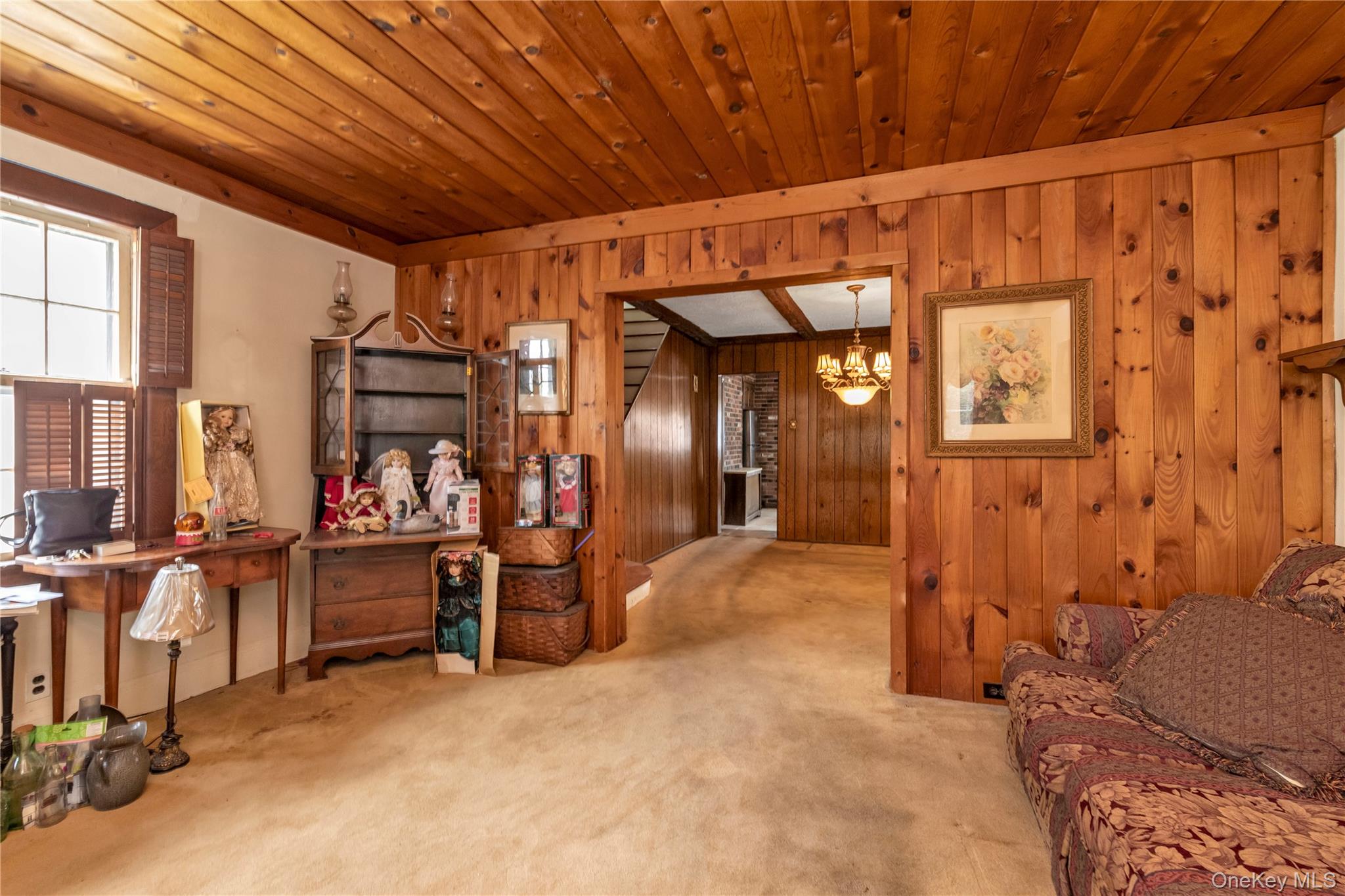 30 Putnam Avenue, Lynbrook, NY 11563