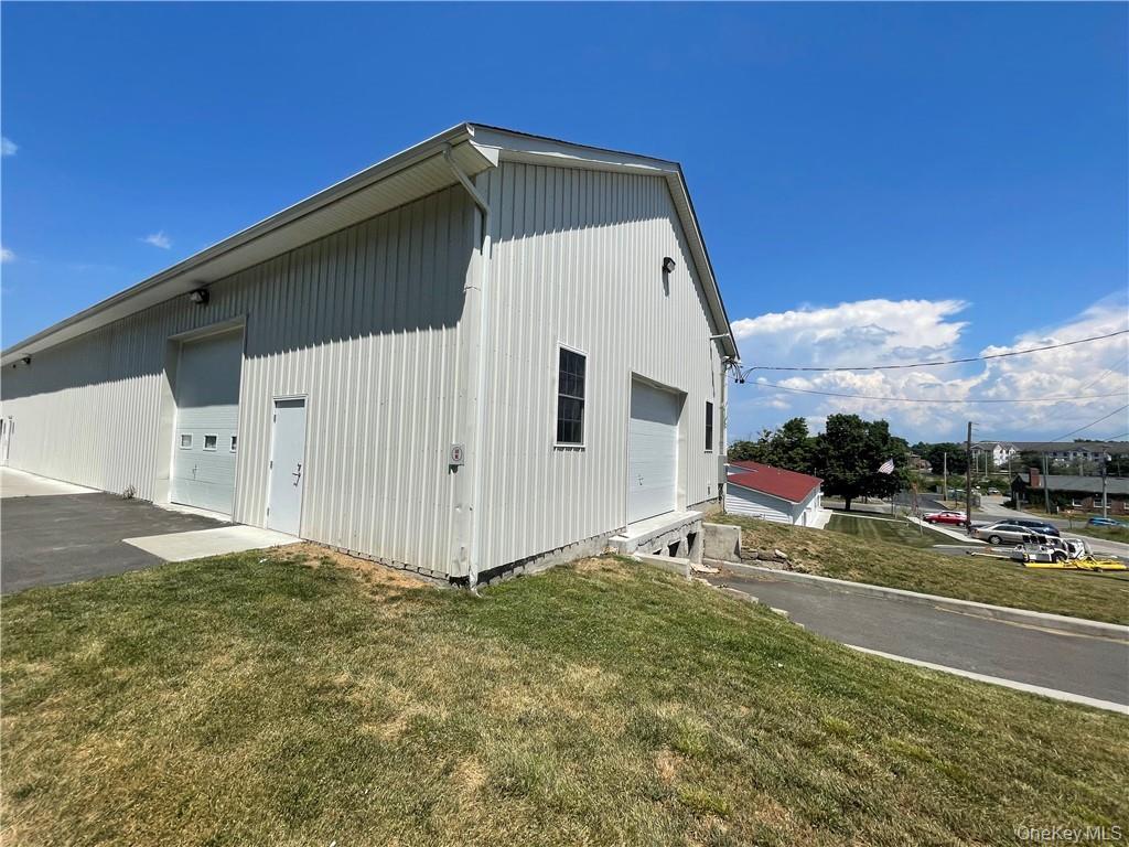 95 Bill Larkin Drive, New Windsor, NY 12553