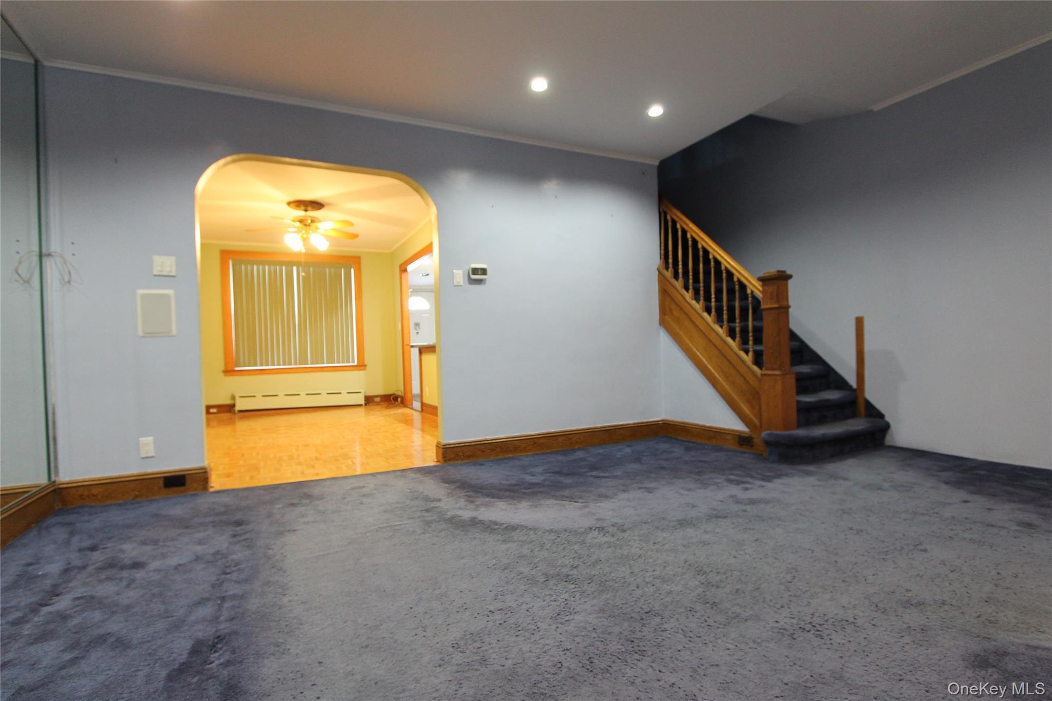 65-09 77th Place, Middle Village, NY 11379