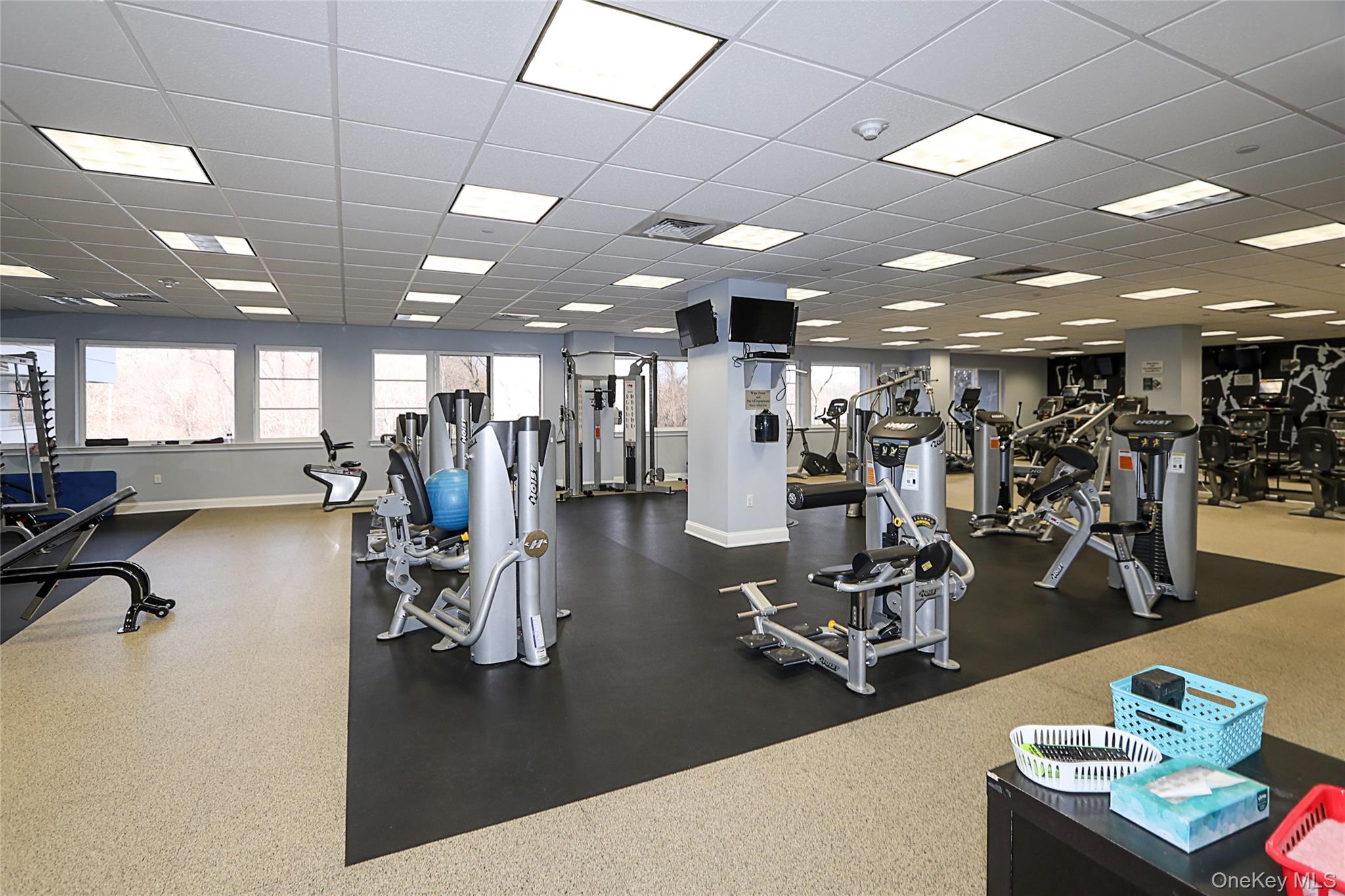 100 Harbor View Drive # 111, Port Washington, NY 11050