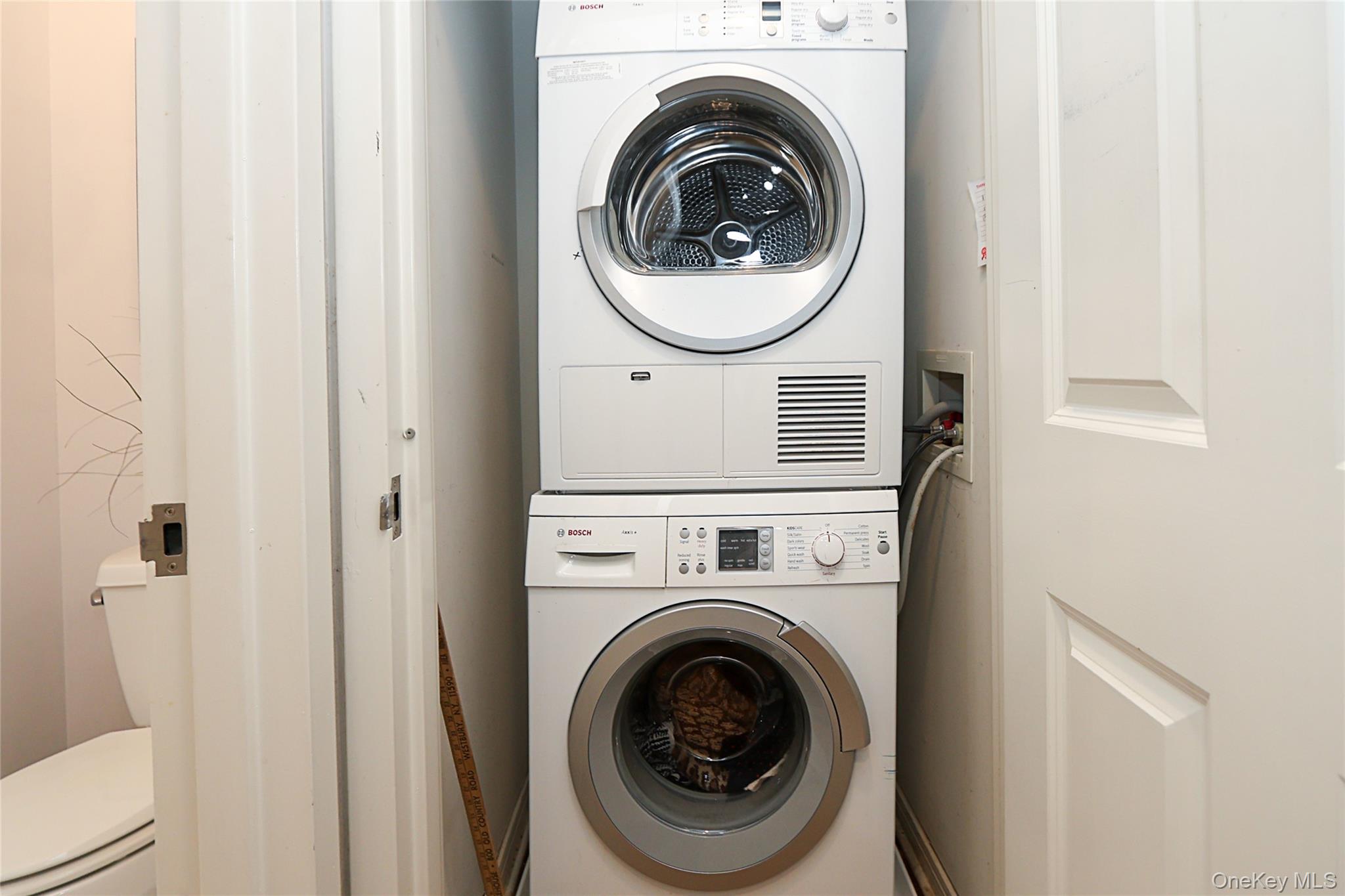 100 Harbor View Drive # 111, Port Washington, NY 11050