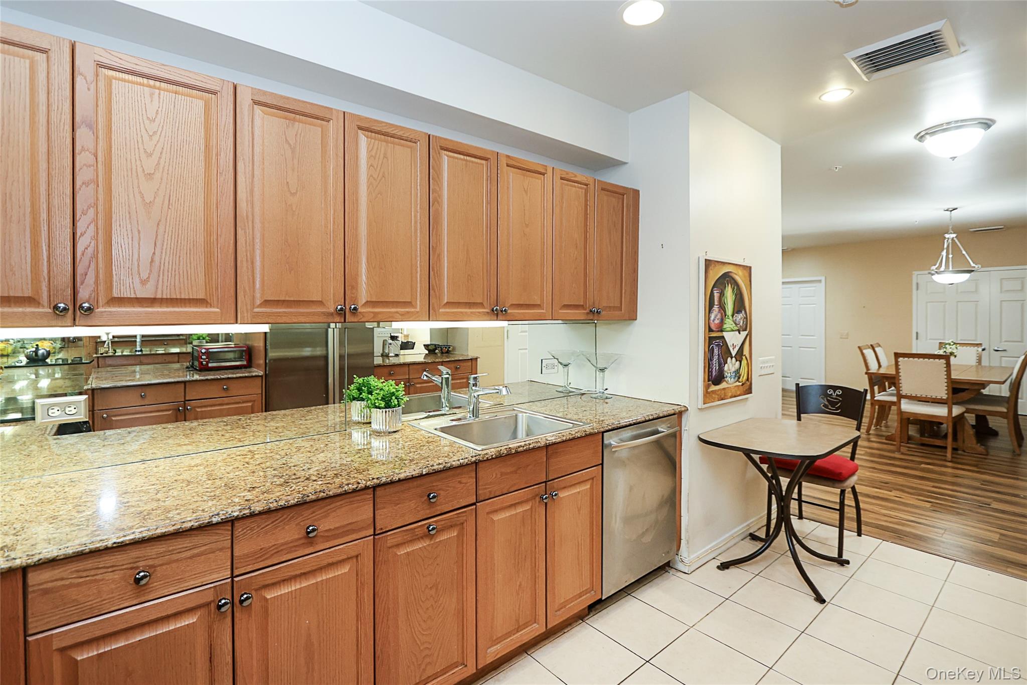 100 Harbor View Drive # 111, Port Washington, NY 11050