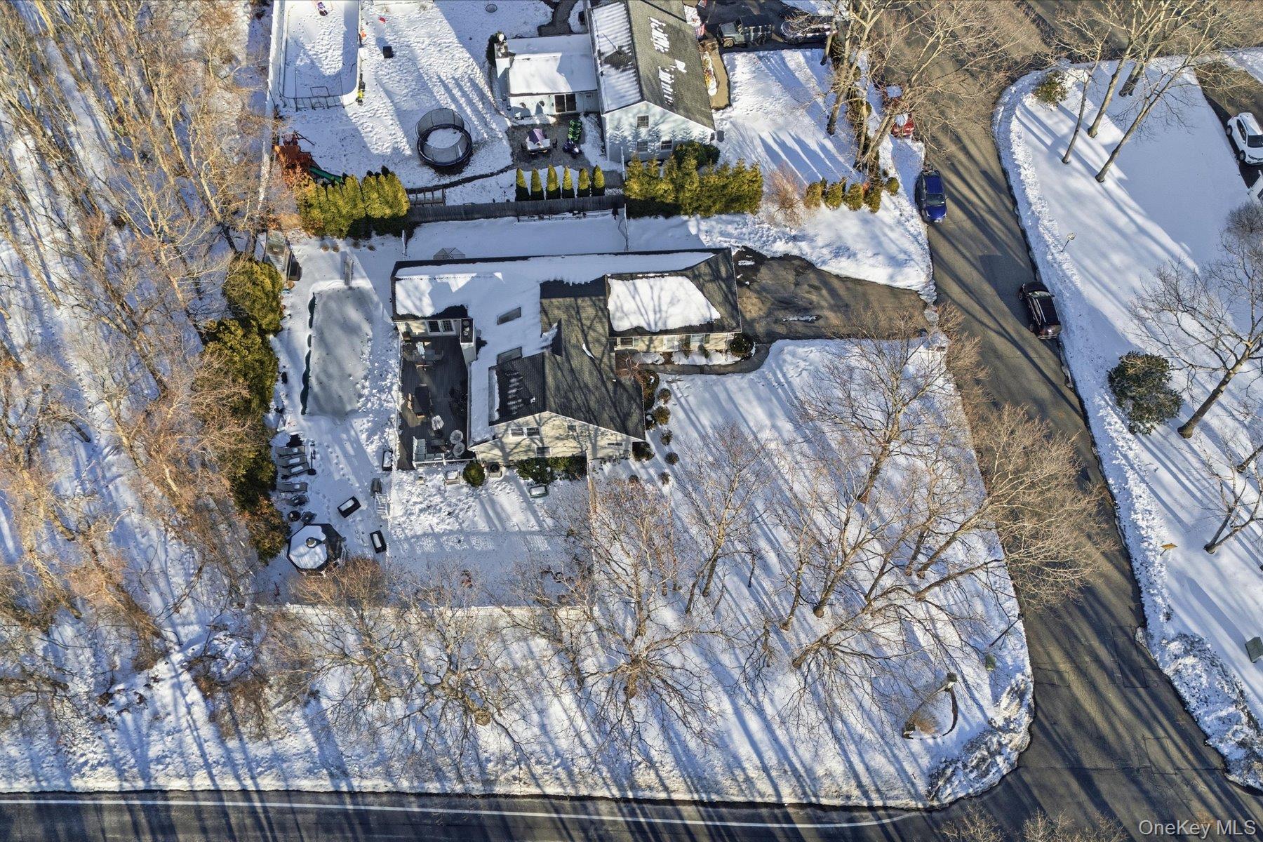 1 Northumberland Drive, Shoreham, NY 11786