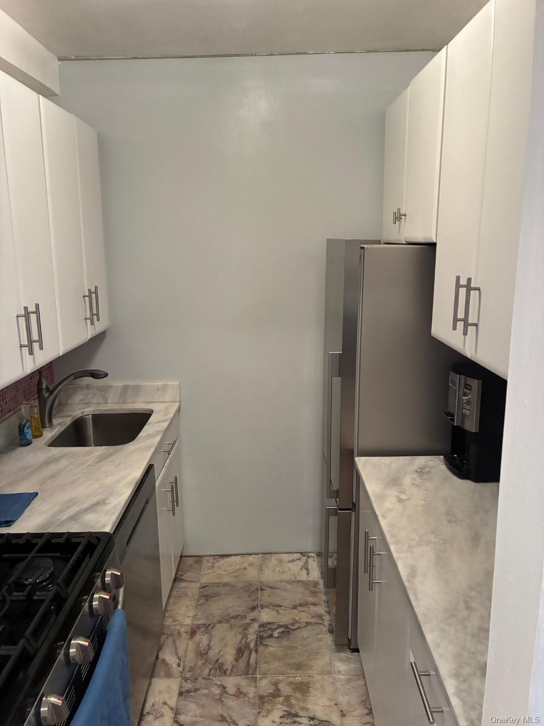 311 71st Street E # 10A, New York (Manhattan), NY 10021