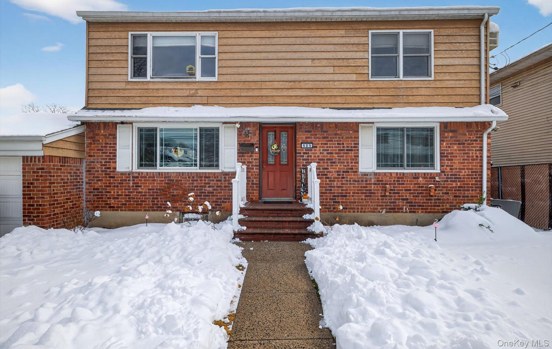 525 Keller Avenue, Elmont, NY 11003